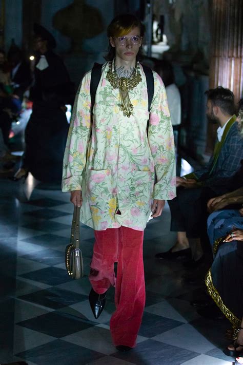 gucci cruise 2020 fashion show|gucci news 2020.